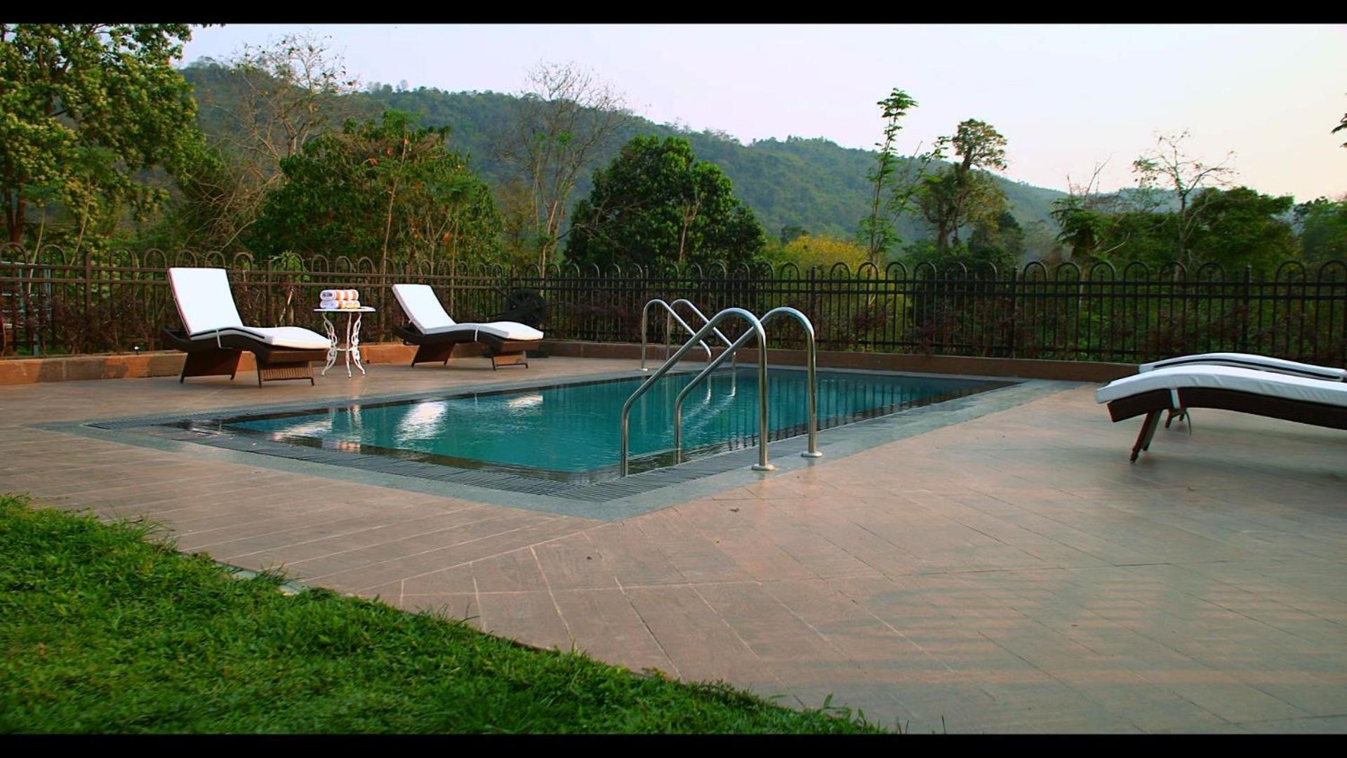 Vaani Greens Wildlife Resort, Kaziranga Kuthari ภายนอก รูปภาพ
