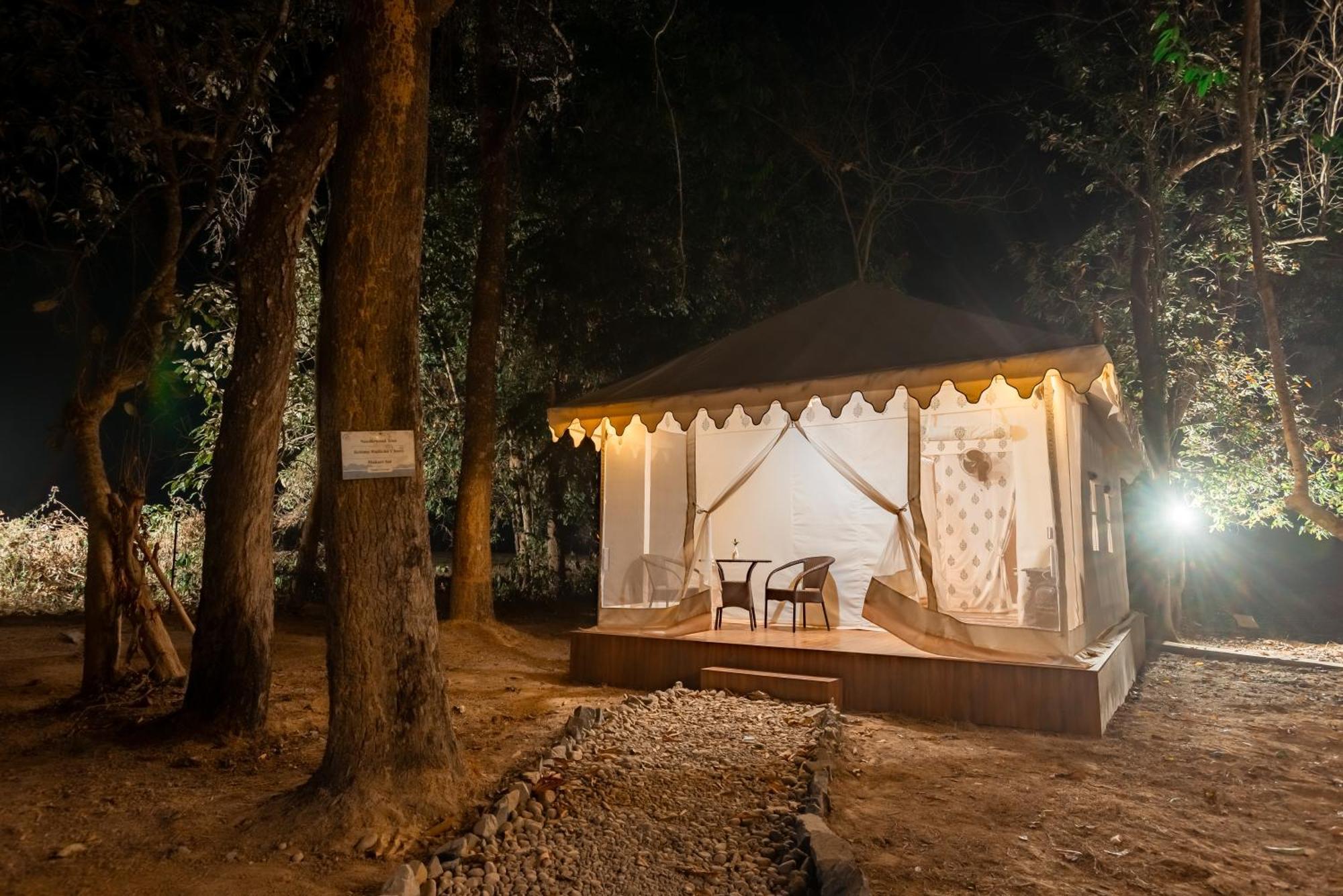 Vaani Greens Wildlife Resort, Kaziranga Kuthari ห้อง รูปภาพ